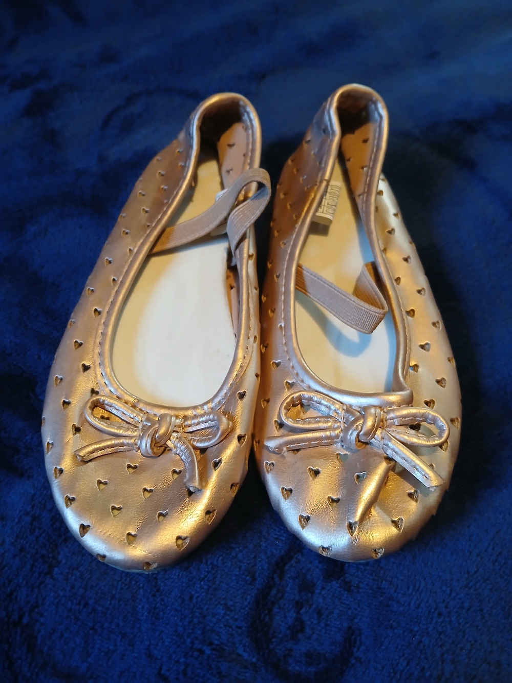 Girls' Metallic Gold Heart Ballet Flats with Bow